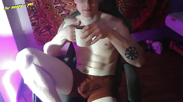 Snapshot of johnny_positive chatting on February 13, 2026, 6:41 pm johnny positive online show from February 13, 2026, 6:41 pm