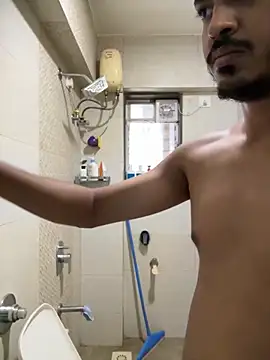 Snapshot of cute_modell chatting on October 16, 2025, 5:16 am cute modell online show from October 16, 2025, 5:16 am