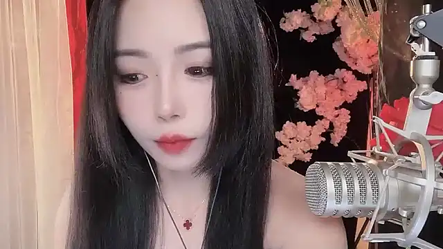 Snapshot of ying-love520 chatting on February 15, 2025, 2:33 pm ying-love520 online show from February 15, 2025, 2:33 pm