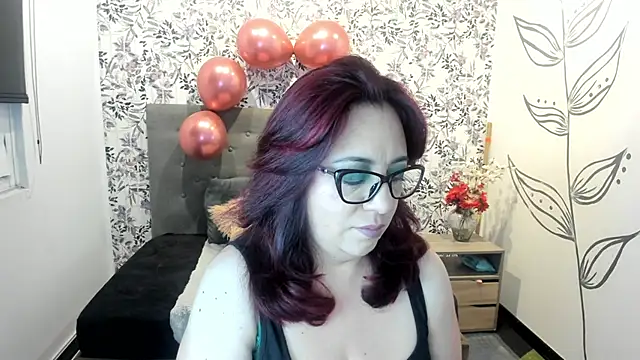 Victoria Adamns online show from March 14, 2025, 11:34 am