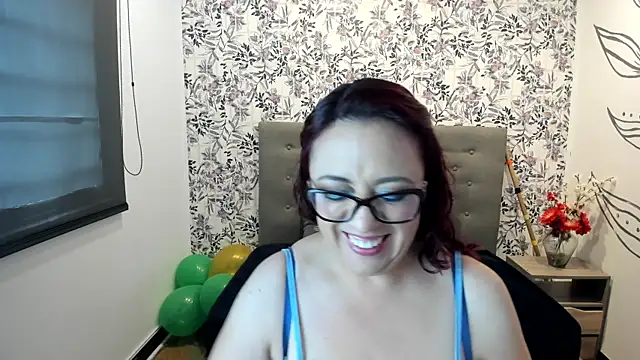 Victoria Adamns online show from March 21, 2025, 11:44 am