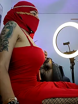 Snapshot of azahara_faraah chatting on September 30, 2025, 5:30 pm azahara faraah online show from September 30, 2025, 5:30 pm