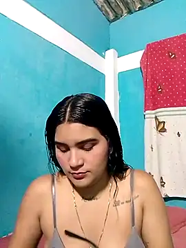 Renata 222 online show from February 21, 2025, 4:18 am