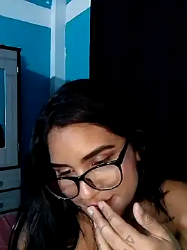 Renata 222 online show from March 18, 2025, 7:55 am