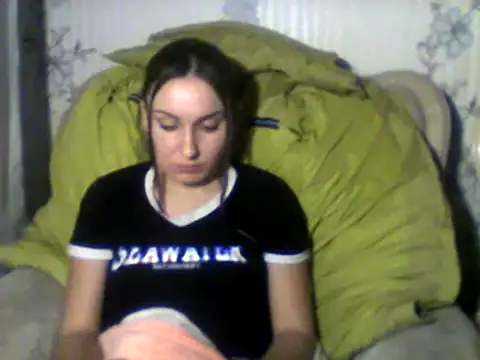 Yuliia30 online show from February 12, 2025, 3:27 pm