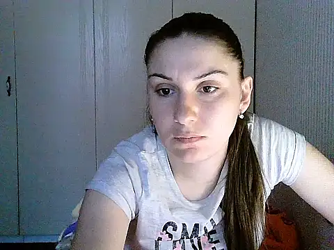 Yuliia30 online show from December 14, 2025, 12:11 pm