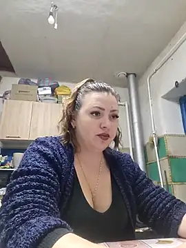 Snapshot of Jyleta chatting on September 19, 2025, 7:40 pm Jyleta online show from September 19, 2025, 7:40 pm