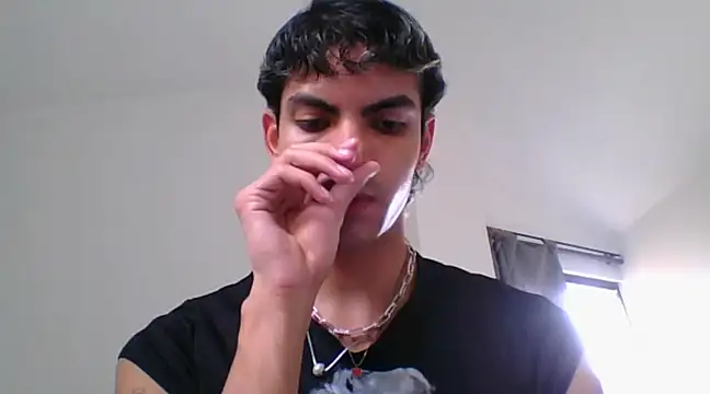 Snapshot of Axel_Twink1 chatting on February 15, 2025, 8:34 pm Axel Twink1 online show from February 15, 2025, 8:34 pm