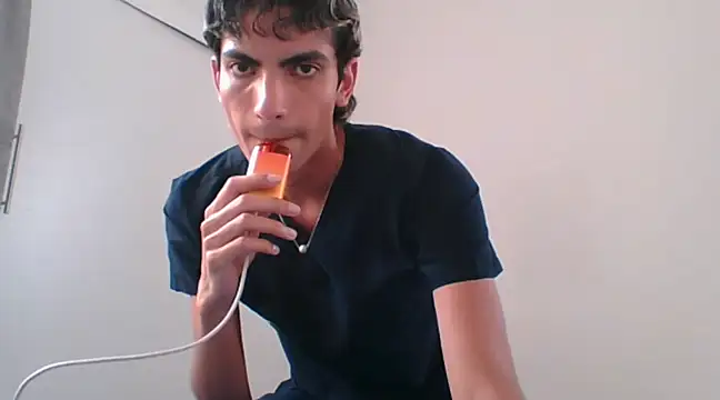 Snapshot of Axel_Twink1 chatting on February 18, 2025, 5:09 pm Axel Twink1 online show from February 18, 2025, 5:09 pm