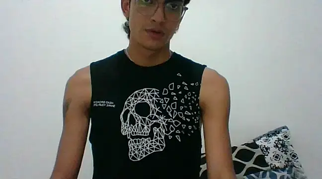 Snapshot of Axel_Twink1 chatting on February 9, 2025, 4:36 am Axel Twink1 online show from February 9, 2025, 4:36 am
