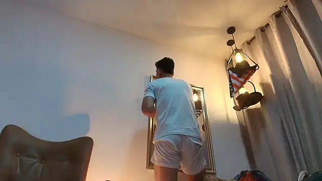 Snapshot of orlando_yate chatting on October 3, 2025, 8:49 am orlando yate online show from October 3, 2025, 8:49 am