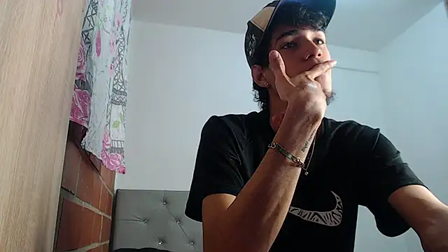 Alejandro bigdick x online show from February 8, 2025, 7:59 am