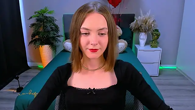 JesssWalker online show from March 20, 2025, 9:59 am