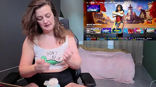 cumtomama online show from September 25, 2025, 10:21 am