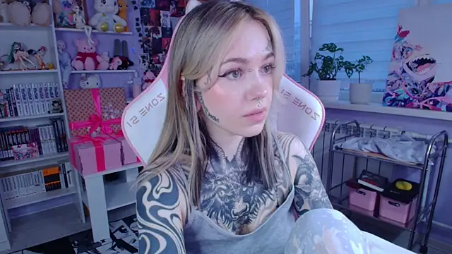 Catharsisi online show from November 7, 2025, 1:26 pm