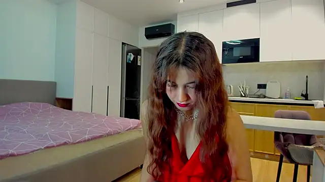 anna elfi online show from September 19, 2025, 2:10 pm