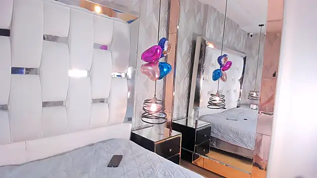 Snapshot of CatarinaMayer_ chatting on March 3, 2025, 2:17 pm CatarinaMayer online show from March 3, 2025, 2:17 pm