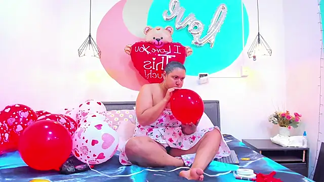 HannayAxeel online show from February 14, 2025, 7:44 pm