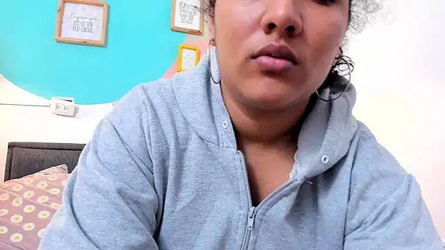 HannayAxeel online show from February 22, 2025, 1:44 am