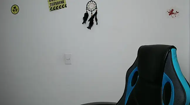 juli love11 online show from January 30, 2025, 3:00 am