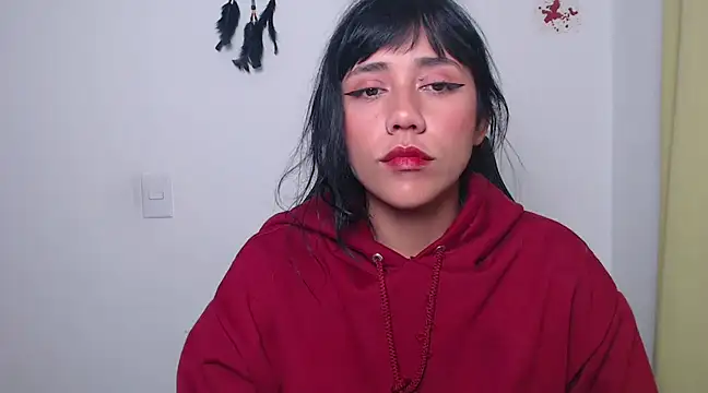 juli love11 online show from February 9, 2025, 2:38 am