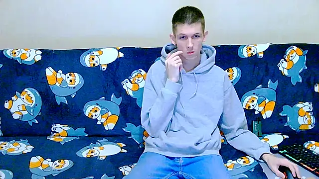 Lester Broo online show from January 8, 2026, 4:18 am