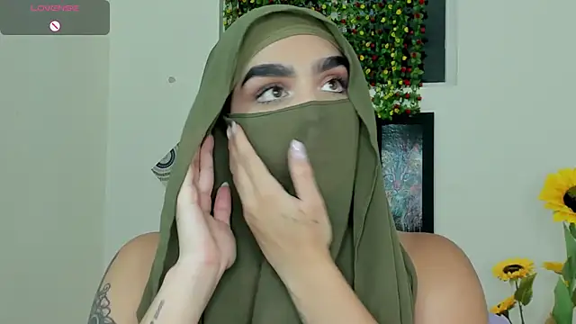 Snapshot of Maissa_Alabi chatting on September 19, 2025, 7:40 pm Maissa Alabi online show from September 19, 2025, 7:40 pm