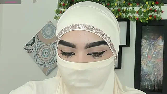 Snapshot of Maissa_Alabi chatting on October 20, 2025, 7:03 pm Maissa Alabi online show from October 20, 2025, 7:03 pm