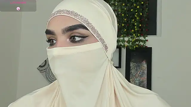 Snapshot of Maissa_Alabi chatting on October 11, 2025, 6:42 pm Maissa Alabi online show from October 11, 2025, 6:42 pm