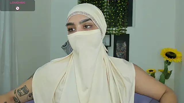 Snapshot of Maissa_Alabi chatting on September 27, 2025, 4:35 pm Maissa Alabi online show from September 27, 2025, 4:35 pm