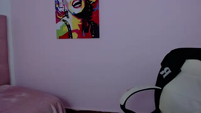 candyre online show from February 8, 2025, 1:44 pm