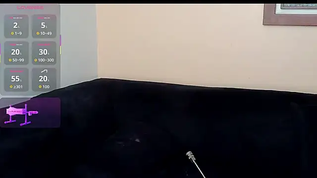 hairyncuteass online show from October 24, 2025, 1:32 pm