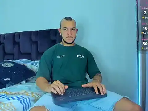 austinoficial online show from February 8, 2026, 8:39 pm