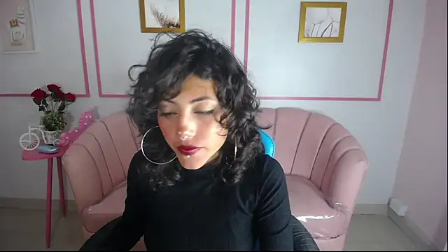 Snapshot of zoe_ch_ chatting on March 18, 2025, 9:43 pm zoe ch online show from March 18, 2025, 9:43 pm