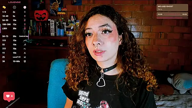 Annycolin  online show from November 5, 2025, 4:48 am