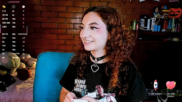 Snapshot of Annycolin_ chatting on February 15, 2026, 10:20 pm Annycolin online show from February 15, 2026, 10:20 pm