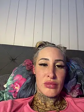 Black sweet Rose online show from February 22, 2026, 2:19 pm