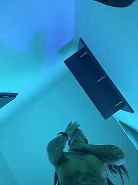 Black sweet Rose online show from February 1, 2025, 6:51 pm