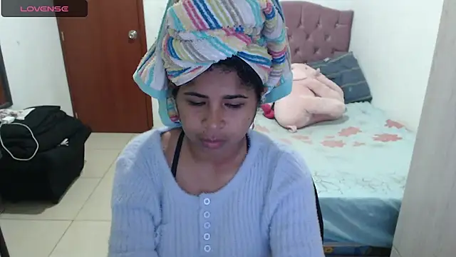 Snapshot of july-feria chatting on October 1, 2025, 10:35 pm july-feria online show from October 1, 2025, 10:35 pm