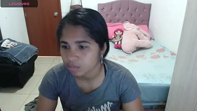 Snapshot of july-feria chatting on September 28, 2025, 4:14 pm july-feria online show from September 28, 2025, 4:14 pm