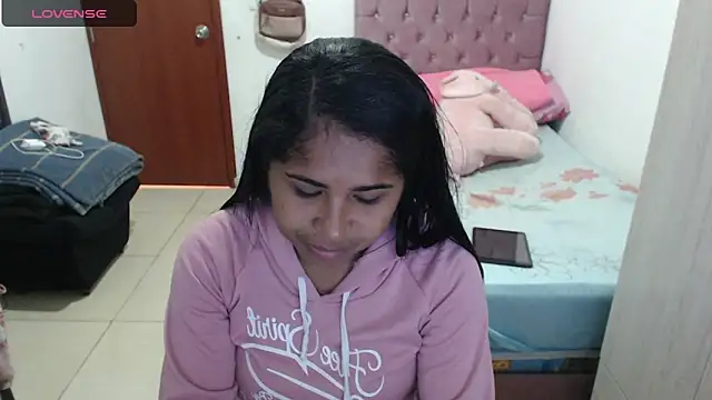 Snapshot of july-feria chatting on September 29, 2025, 6:35 pm july-feria online show from September 29, 2025, 6:35 pm