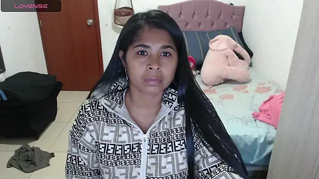 Snapshot of july-feria chatting on September 18, 2025, 11:08 pm july-feria online show from September 18, 2025, 11:08 pm