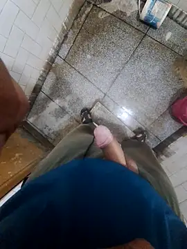 xxxsmartboyxxx online show from April 3, 2026, 6:47 pm