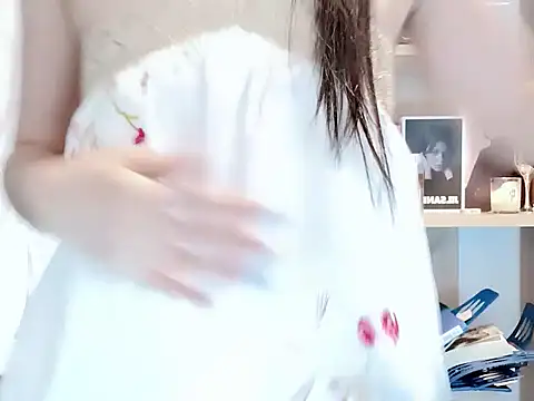 Lush-Office online show from January 7, 2026, 11:04 am