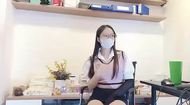 Lush-Office online show from February 15, 2025, 3:31 am