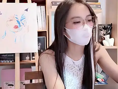 Lush-Office online show from October 3, 2025, 6:48 am