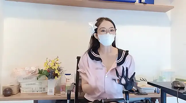 Lush-Office online show from March 2, 2025, 11:30 am