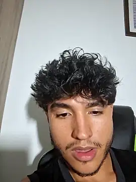 ZaneeCross online show from March 14, 2025, 7:23 pm
