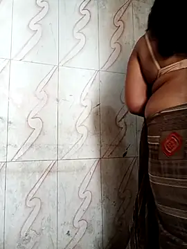 Snapshot of Haseena_Baby chatting on October 13, 2025, 6:15 am Haseena Baby online show from October 13, 2025, 6:15 am