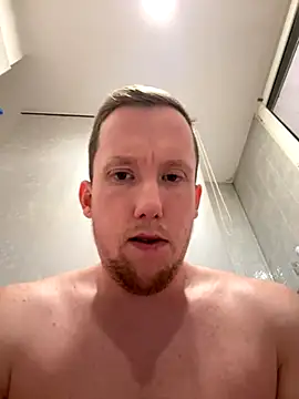 Sklavesucht2025 online show from November 2, 2025, 5:34 am